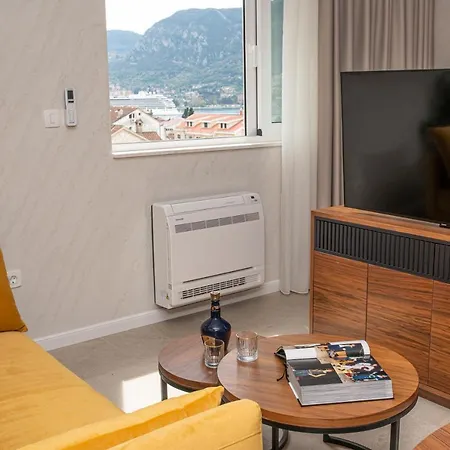 Enyana Luxury Suites Kotor Exterior photo
