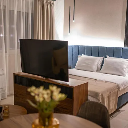 Enyana Luxury Suites Kotor Exterior photo
