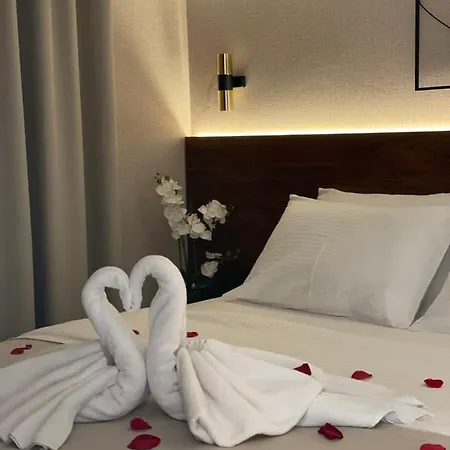 Enyana Luxury Suites Kotor Exterior photo