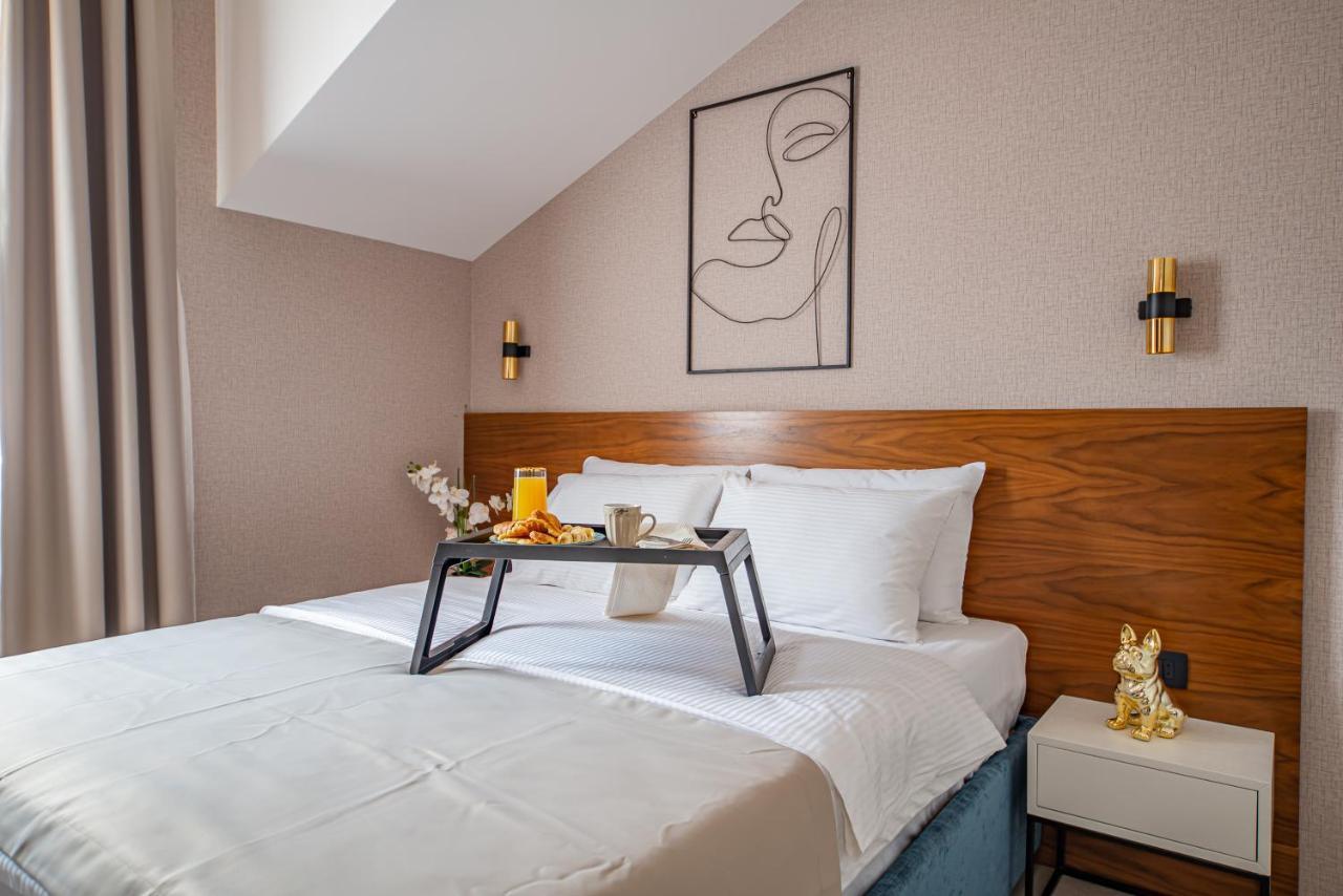 Apartment Enyana Luxury Kotor