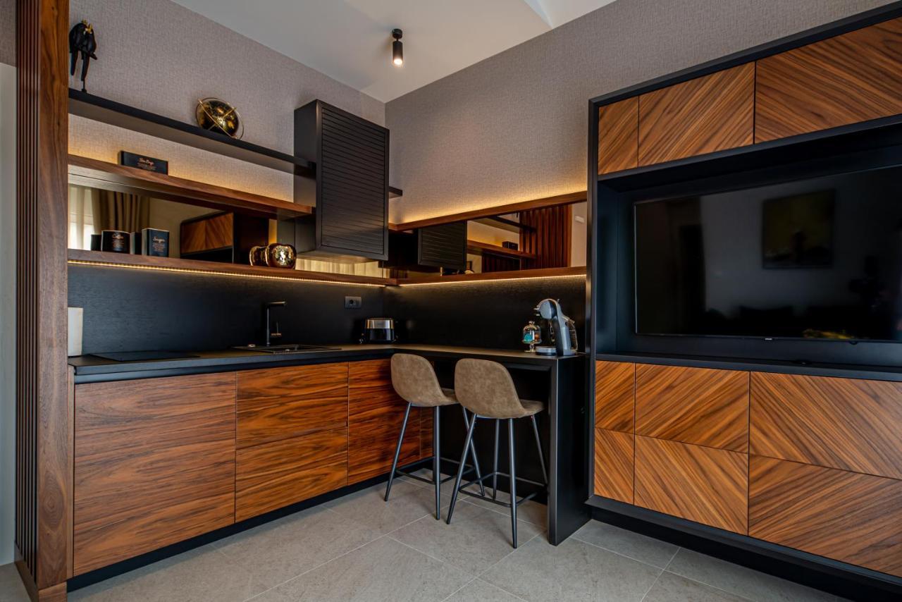 Enyana Luxury Kotor
