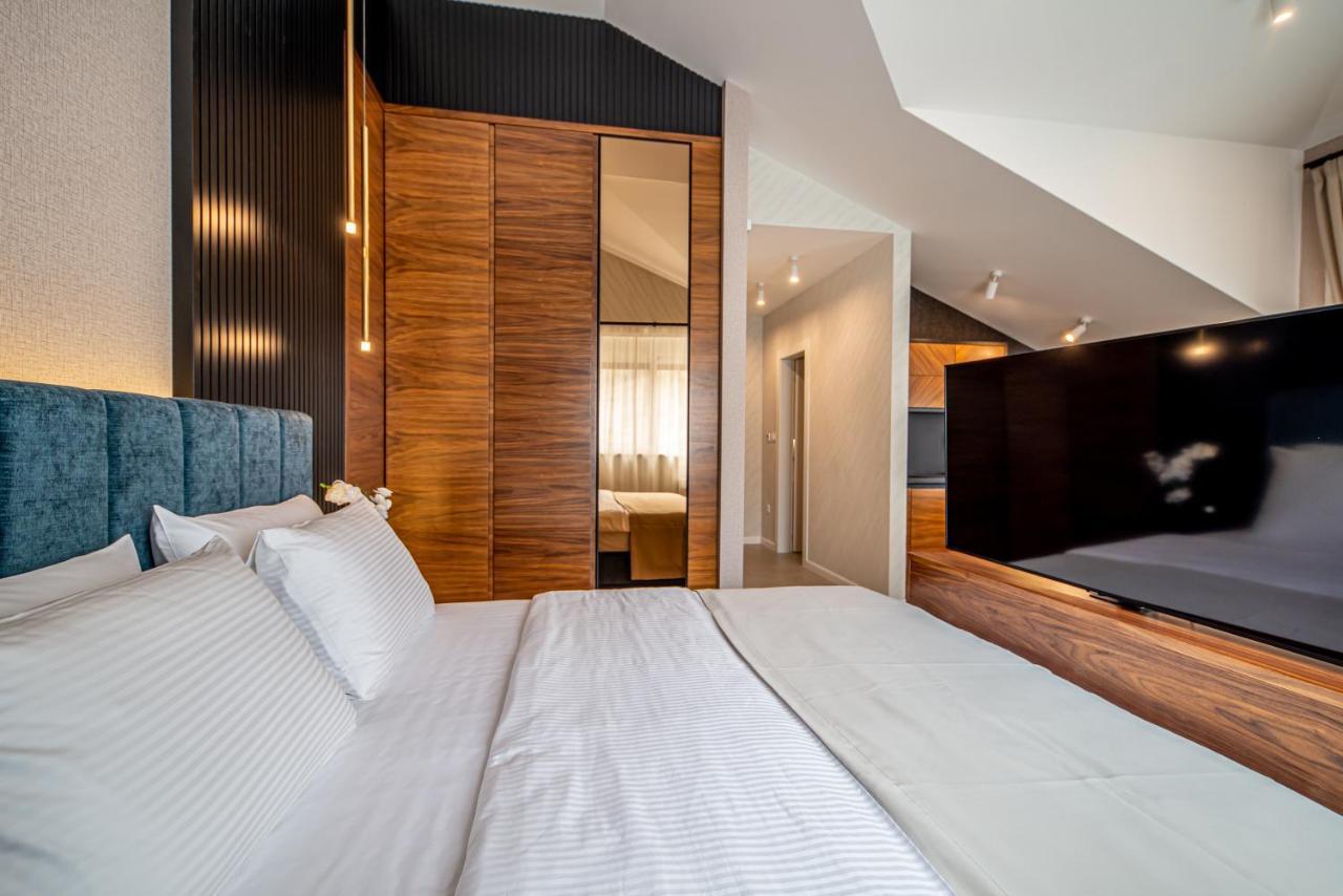 Apartment Enyana Luxury Kotor