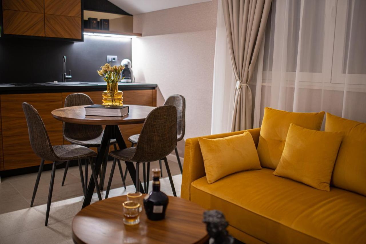 Enyana Luxury